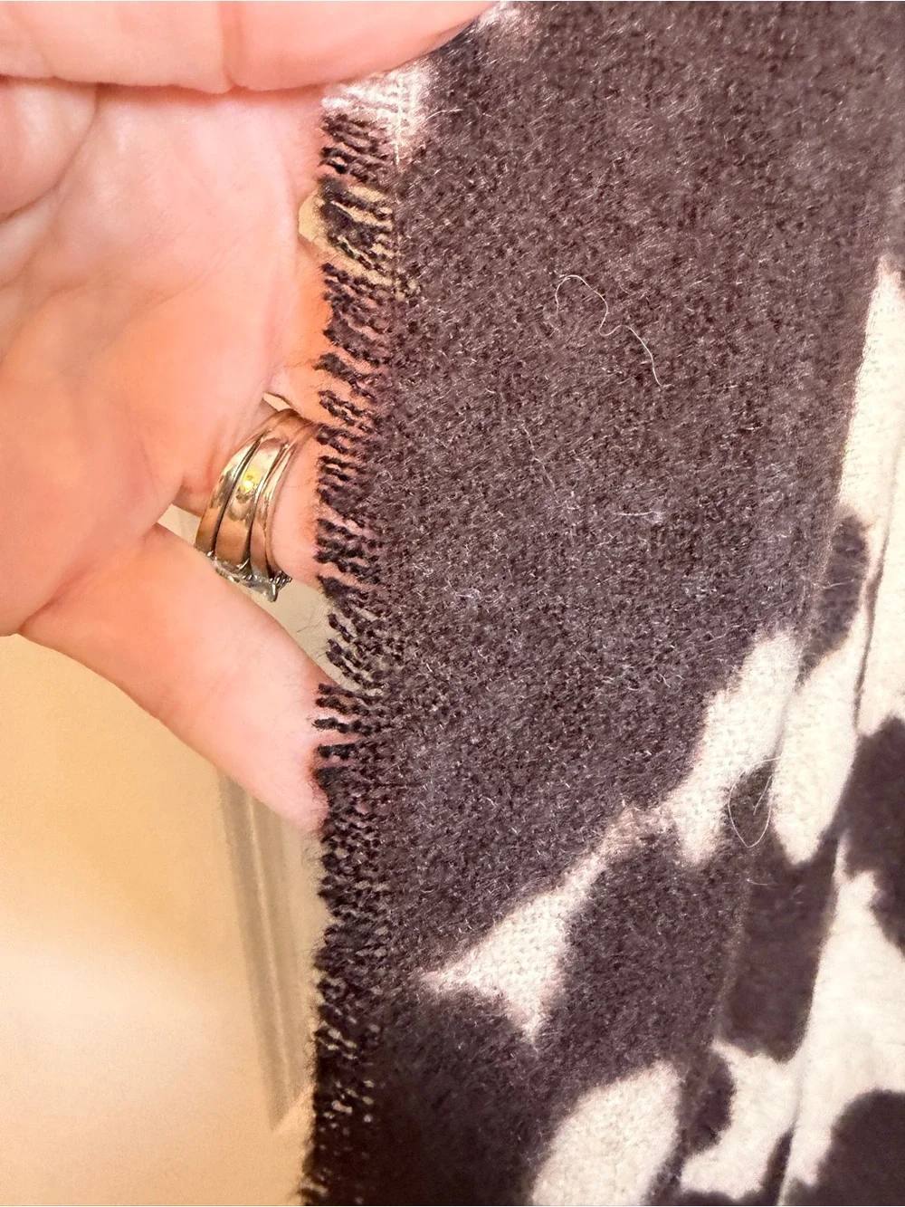 Anthropology Mauve Cow Print Scarf - Picture 3 of 7